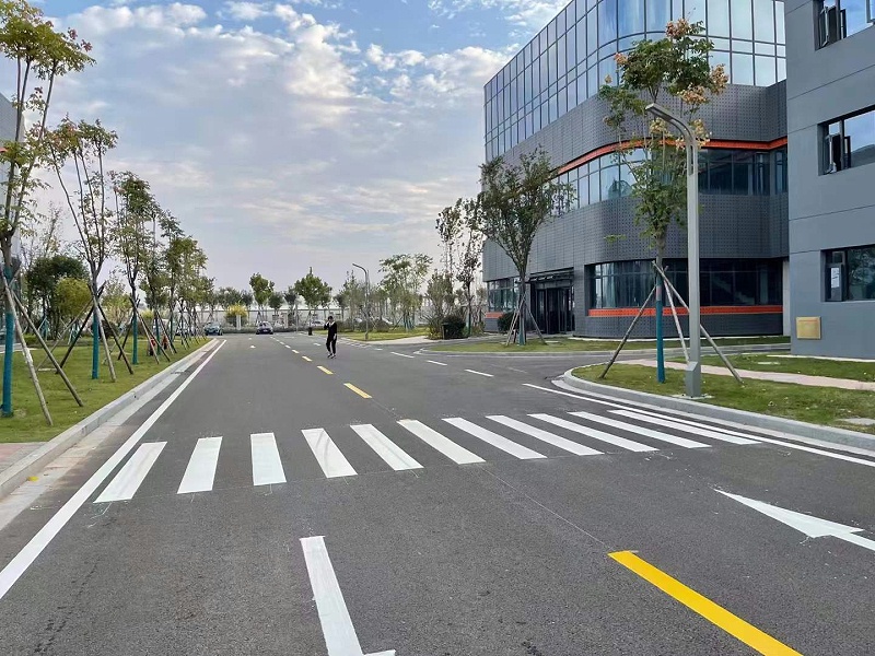 为什么选择河南三艾斯热熔标线涂料？