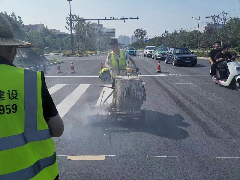 三艾斯热熔标线涂料有哪些优势与应用？