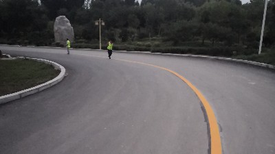 热熔标线涂料哪家好？看河南三艾斯表现如何